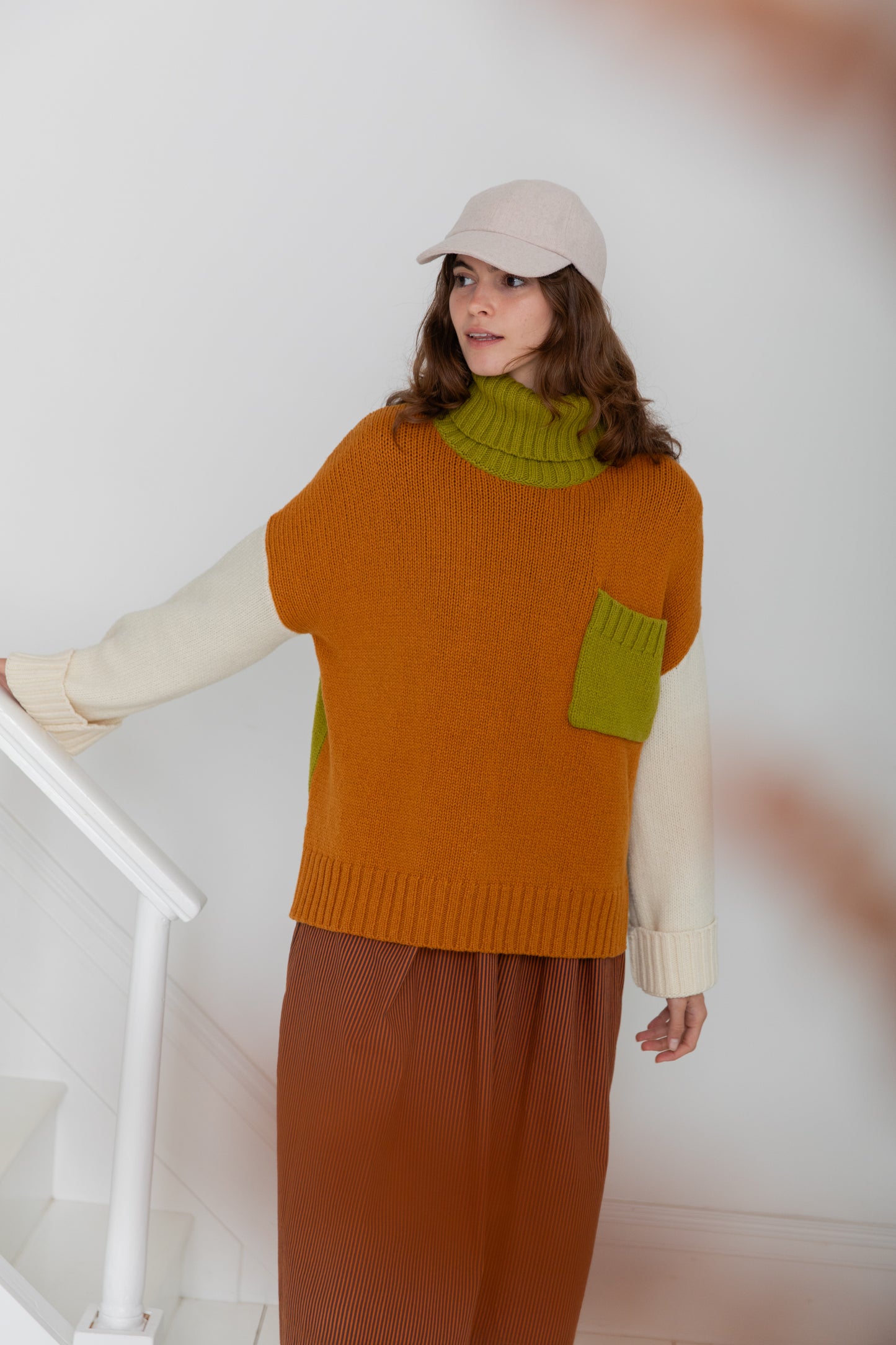 Harvey Roll Neck - Rust (WS)