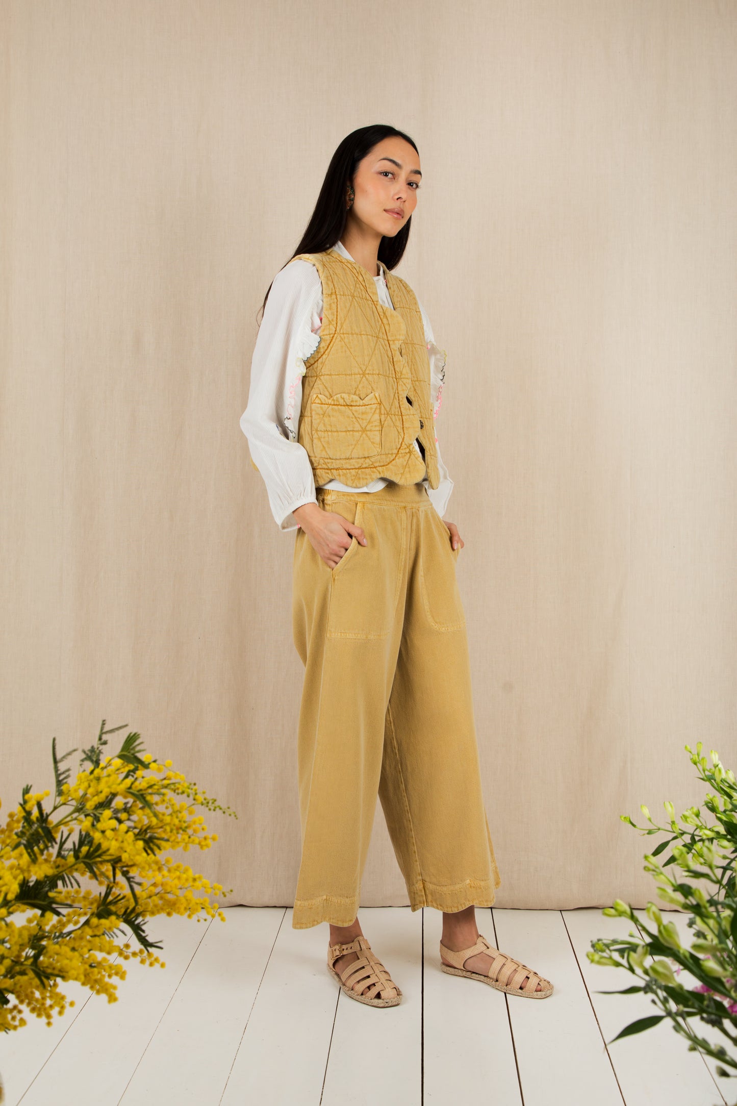 Estelle Gilet - Honey