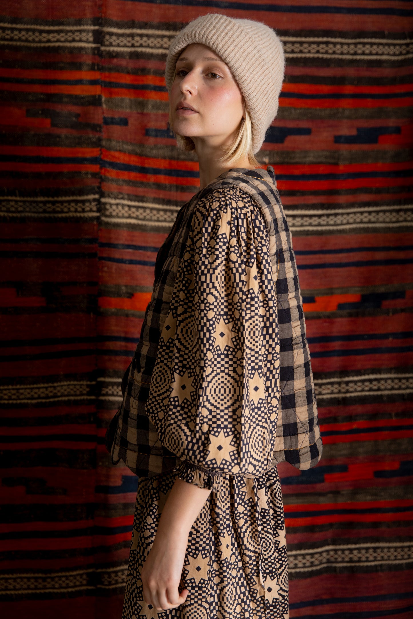 Estelle Gilet - Ink / Sand