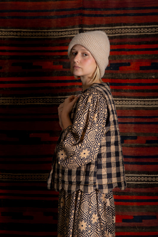 Estelle Gilet - Ink / Sand