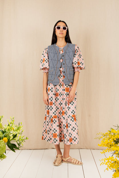 Estelle Gilet - Ticking