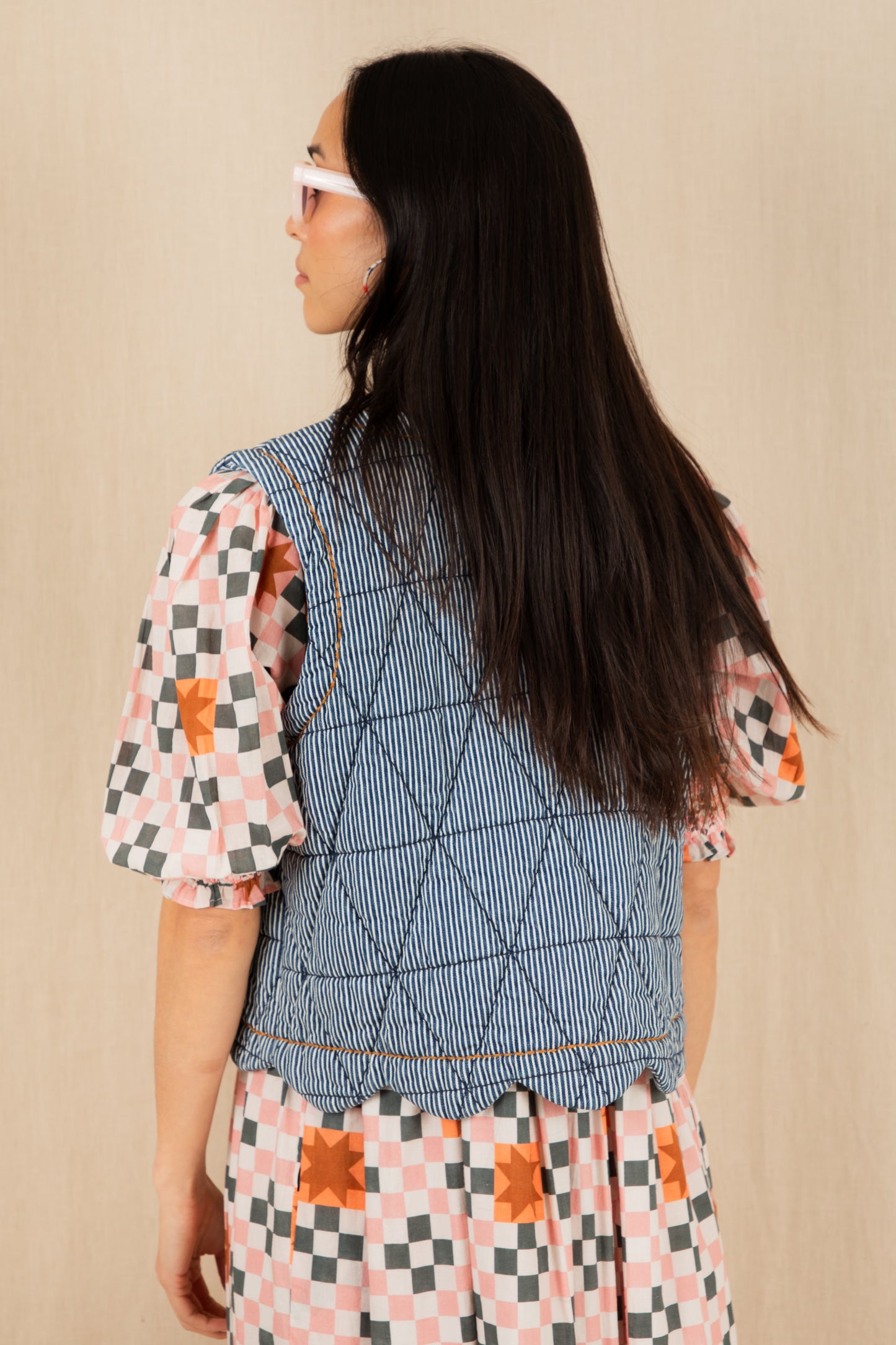 Estelle Gilet - Ticking