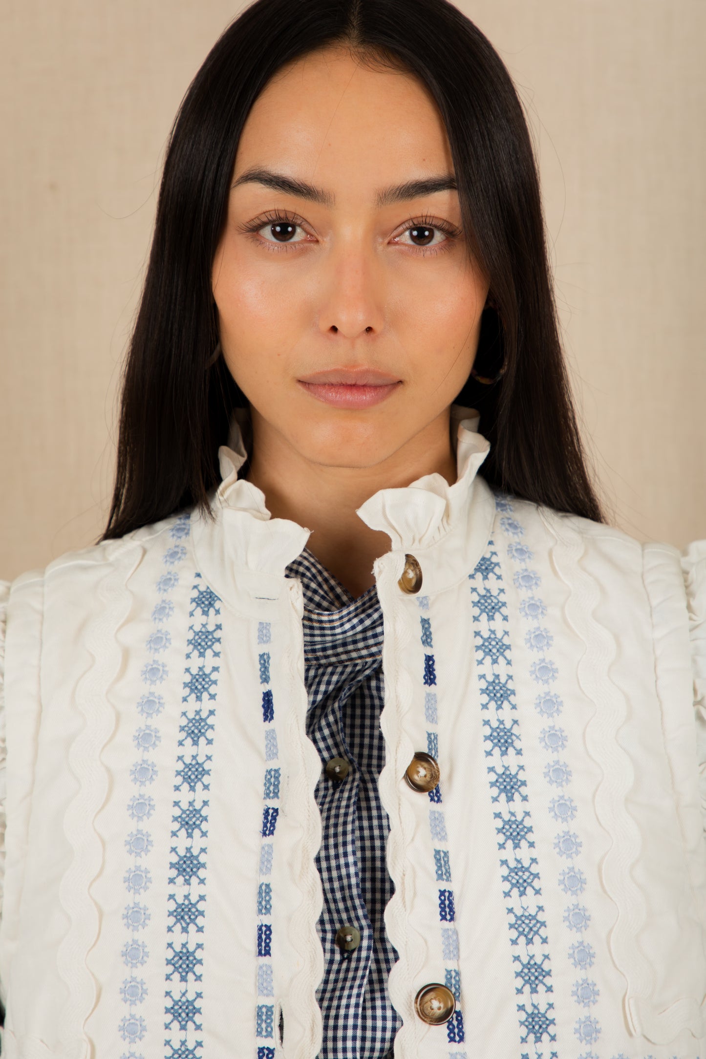 Gwen Gilet - Ecru / Blue