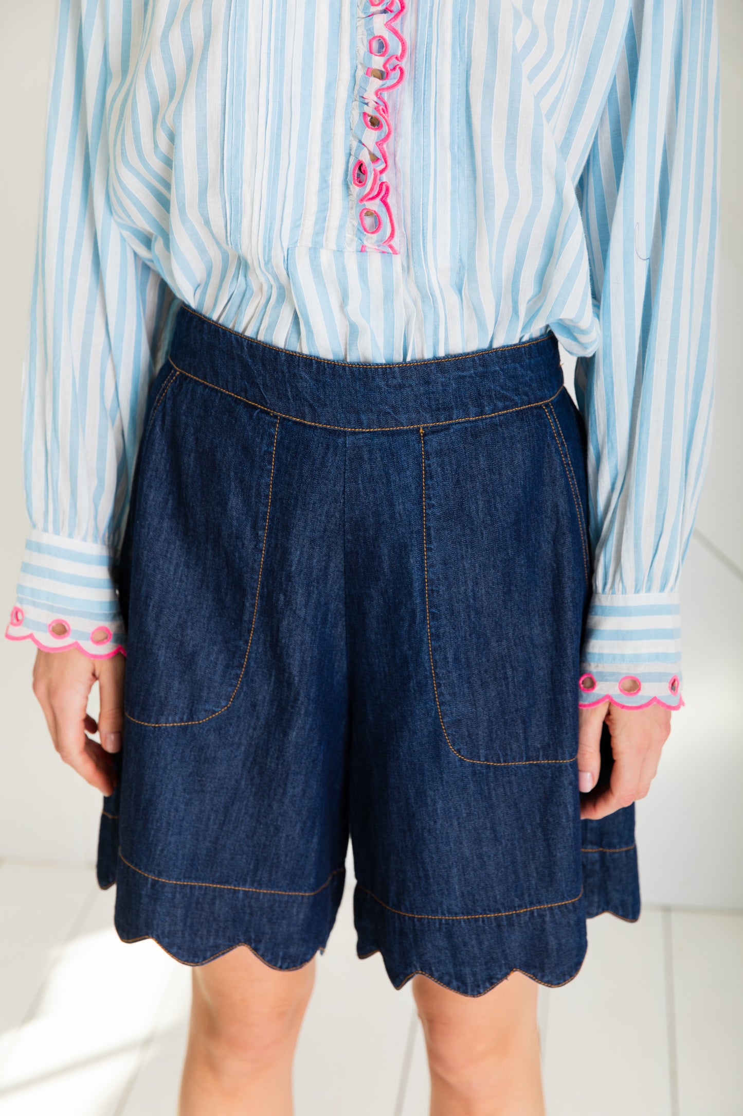 Hugo Short - Denim Dark Wash